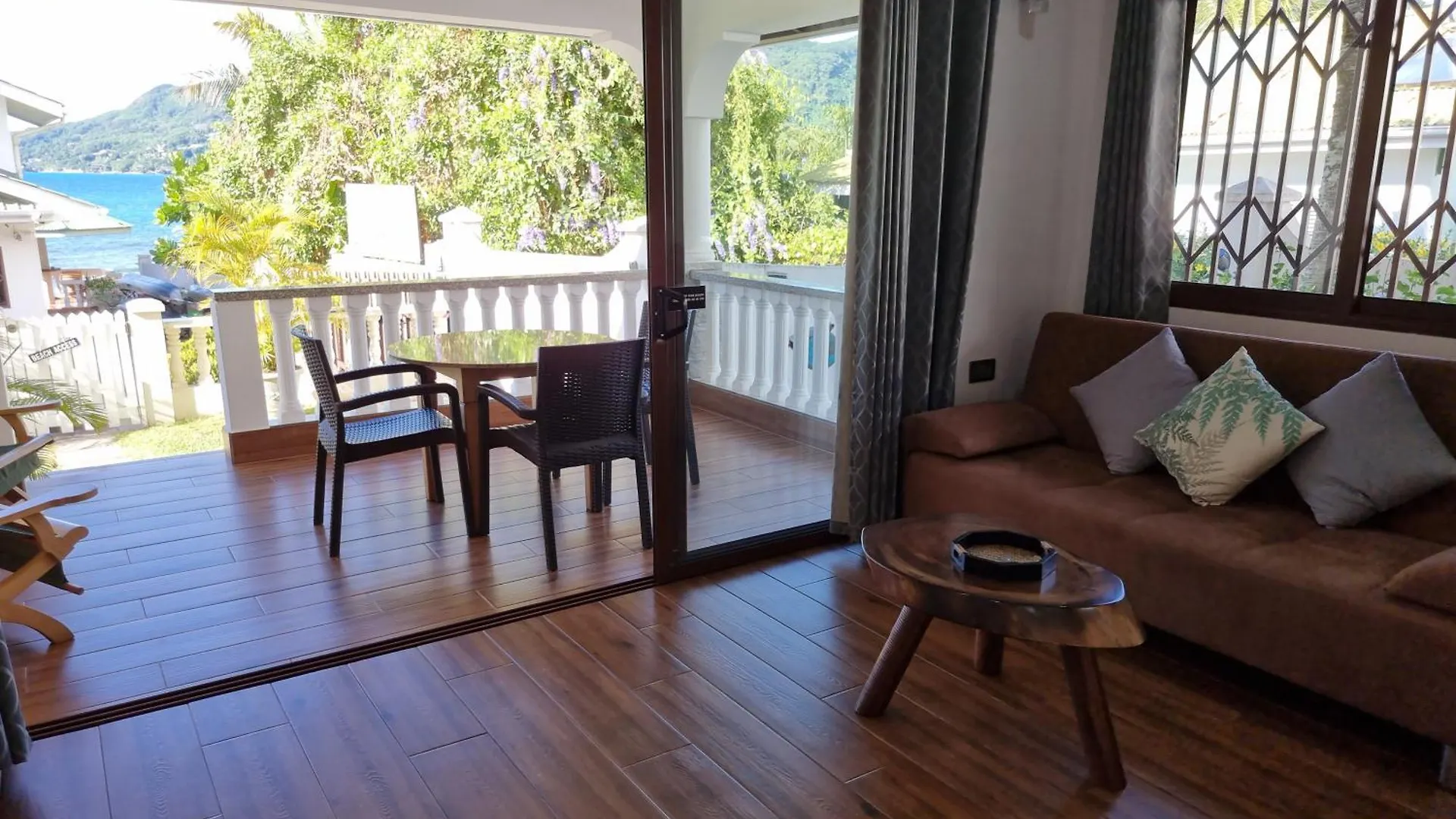 Drake Seaside Studio Apartments Bel Ombre Seychelles