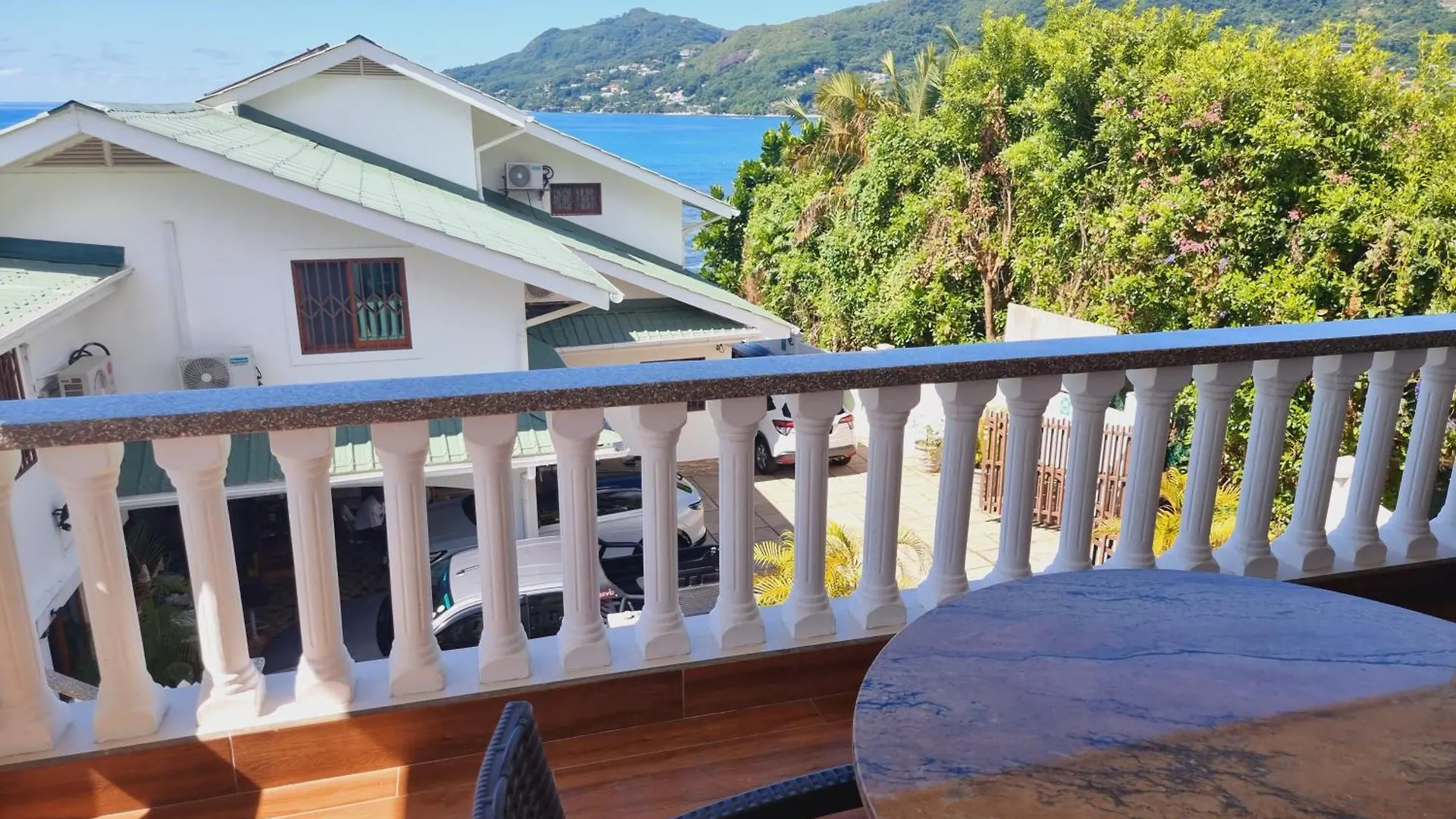 Drake Seaside Studio Apartments Bel Ombre