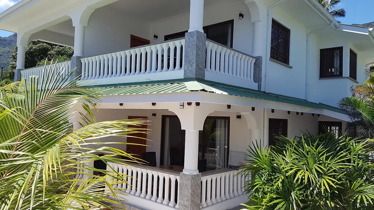 Drake Seaside Studio Apartments Bel Ombre