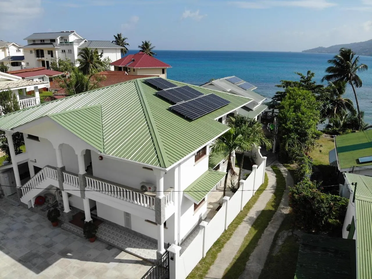 Drake Seaside Studio Apartments Bel Ombre