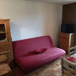 https://2-pices-au-pied-des-pistes.fr-provencehotel.com