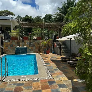  Apartment Lodoicea